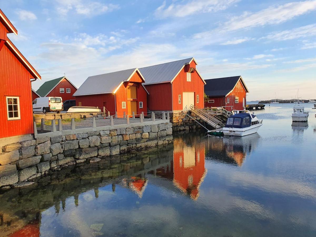 Trygheim Feriehus Bud Экстерьер фото